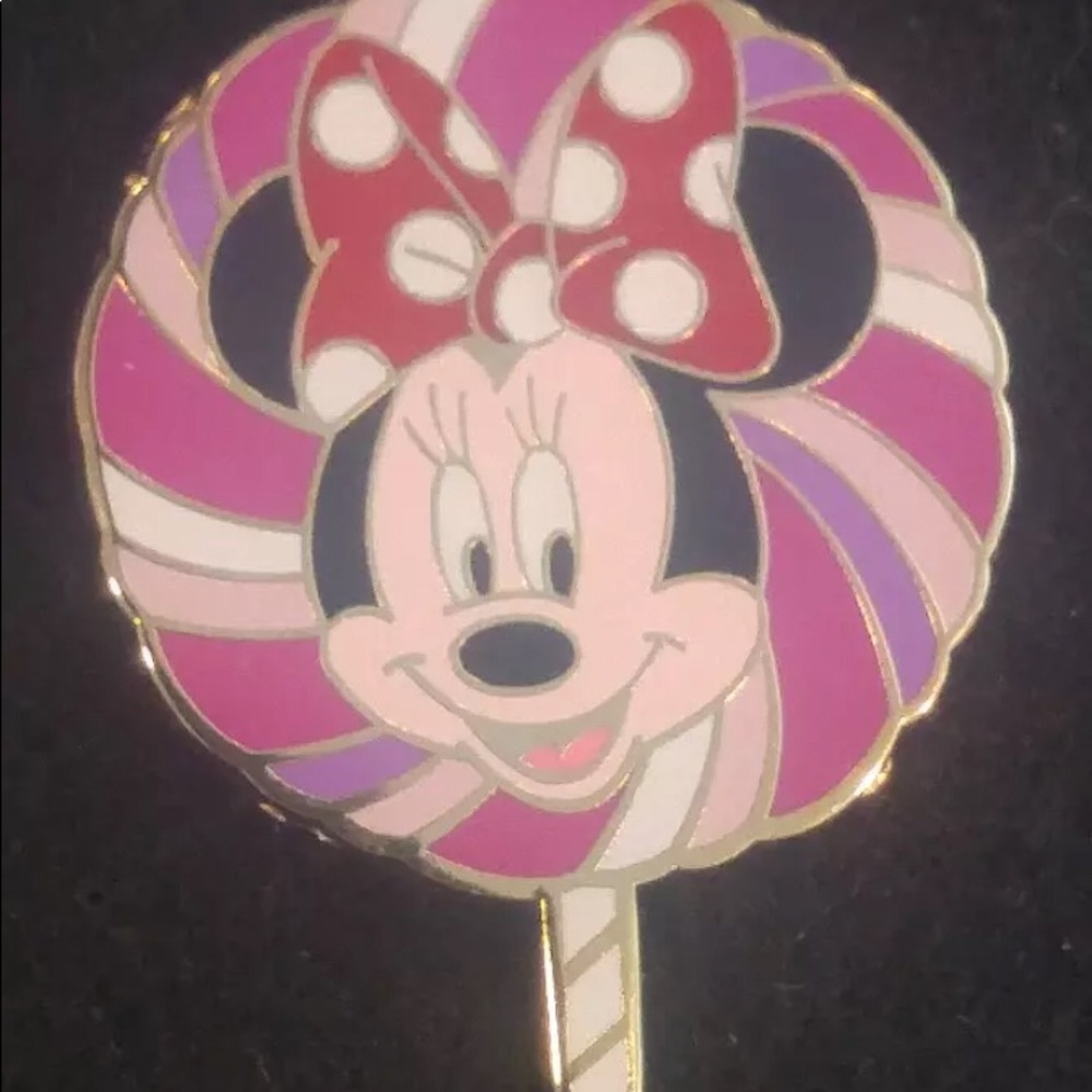Minnie Mouse lollipop pin 2008